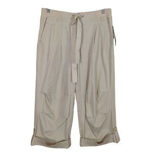 DKNY Donna Karan New‎ York Women's comfy Birch Pleated Bermuda Pants sz 10